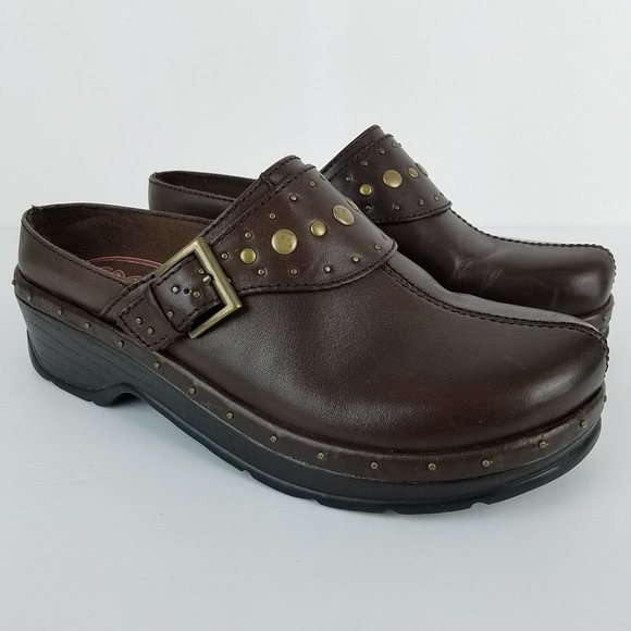 Klogs Shoes - Klogs Brown Leather Stud Band Slip On Clogs 9M